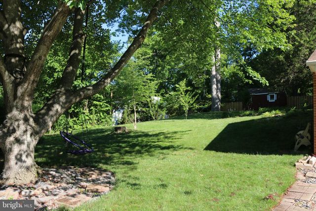 10500 LINFIELD ST, Fairfax, VA 22032