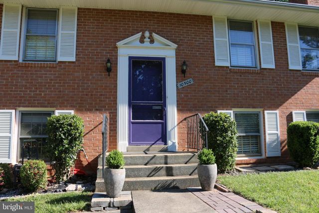10500 LINFIELD ST, Fairfax, VA 22032