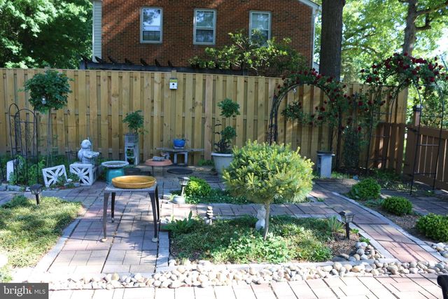 10500 LINFIELD ST, Fairfax, VA 22032