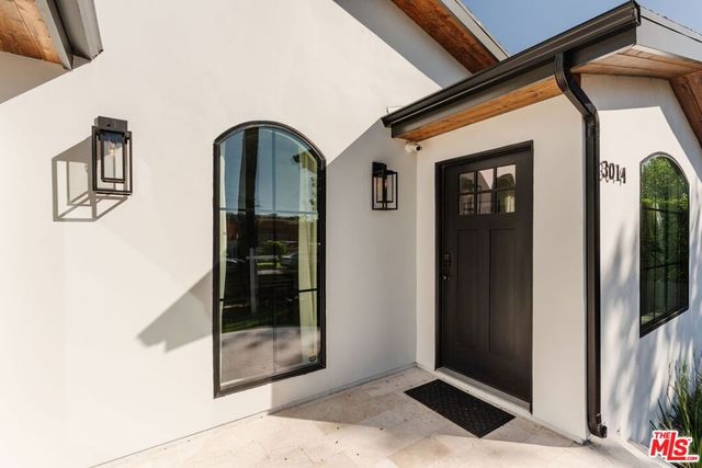 3014 S Norton Avenue, Los Angeles, CA 90018