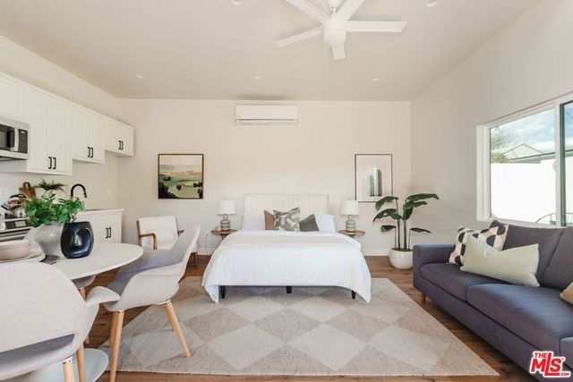 3014 S Norton Avenue, Los Angeles, CA 90018