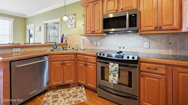 5142 Corey Road, Winterville, NC 28590