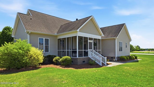 5142 Corey Road, Winterville, NC 28590