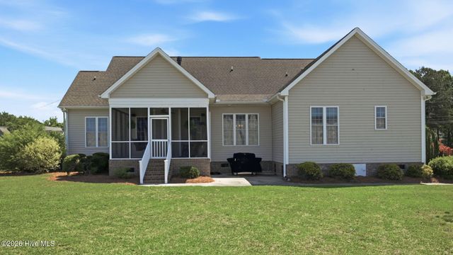 5142 Corey Road, Winterville, NC 28590