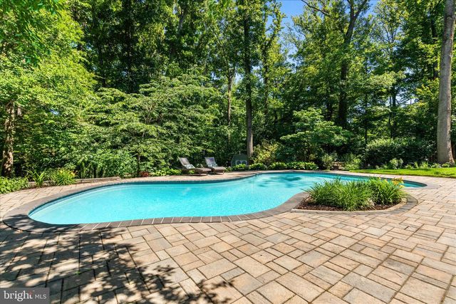 8201 RUNNING CREEK CT, Springfield, VA 22153