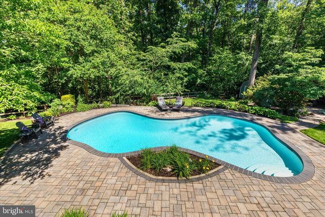 8201 RUNNING CREEK CT, Springfield, VA 22153