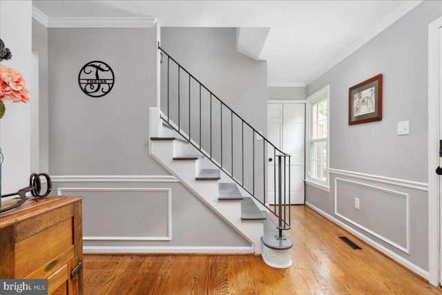 8201 RUNNING CREEK CT, Springfield, VA 22153