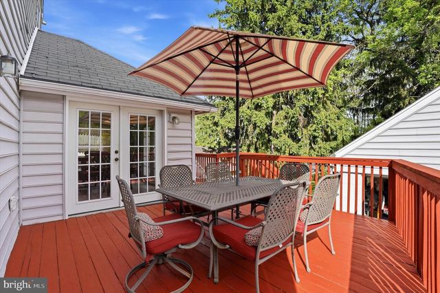 31 EVERGREEN AVE, Broomall, PA 19008
