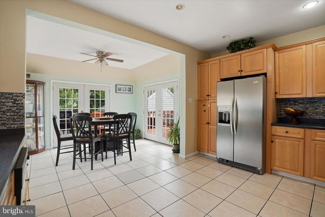 31 EVERGREEN AVE, Broomall, PA 19008