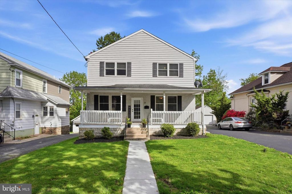 31 EVERGREEN AVE, Broomall, PA 19008