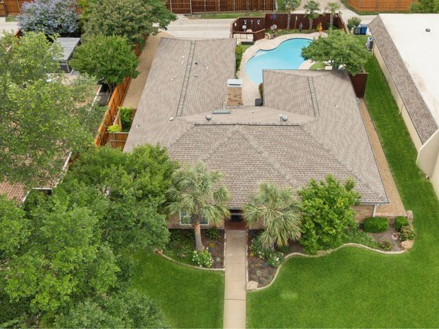 7423 Whispering Pines Drive, Dallas, TX 75248