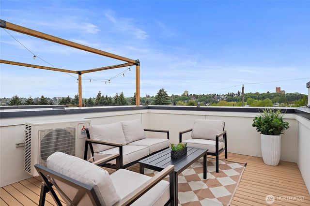 1120 24th Avenue S, Seattle, WA 98144