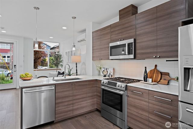 1120 24th Avenue S, Seattle, WA 98144