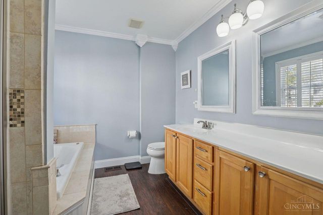 471 Lake Front Drive, Lebanon, OH 45036