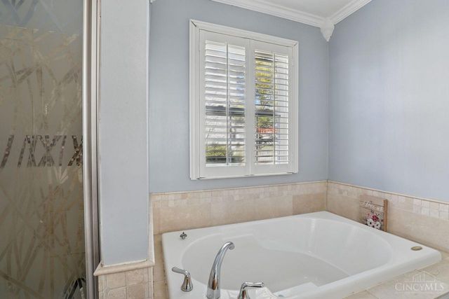 471 Lake Front Drive, Lebanon, OH 45036