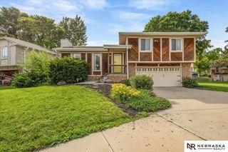 6712 S 73rd Avenue, Ralston, NE 68127