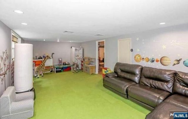294 Continental Avenue, River Edge, NJ 07661