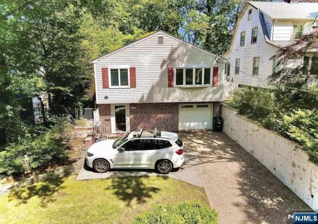 294 Continental Avenue, River Edge, NJ 07661