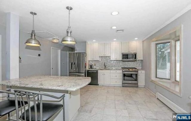 294 Continental Avenue, River Edge, NJ 07661