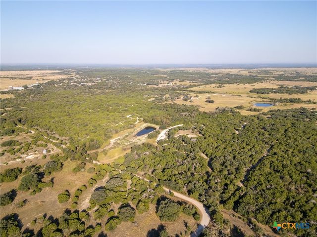 112 Loop 308, Briggs, TX 78608