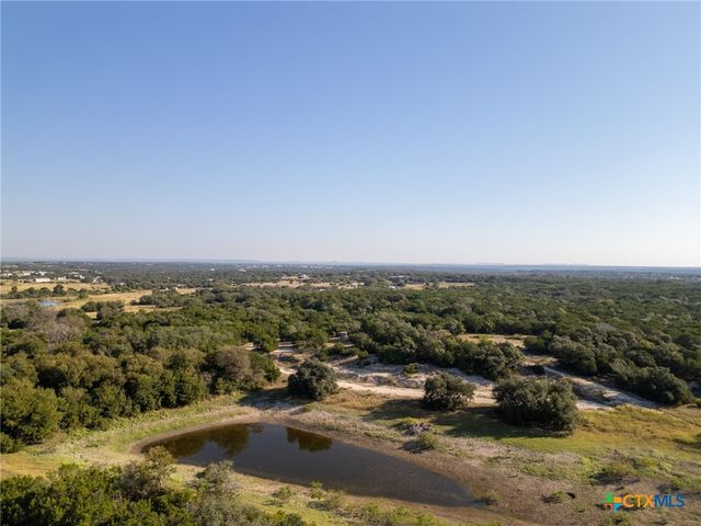 112 Loop 308, Briggs, TX 78608