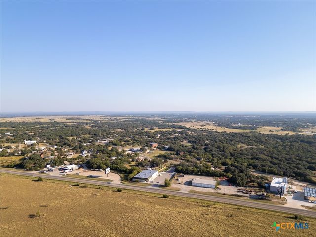 112 Loop 308, Briggs, TX 78608