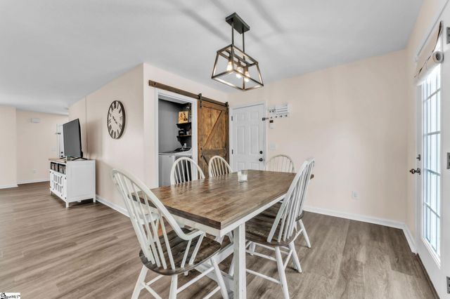 102 Lochenshire Place, Belton, SC 29627