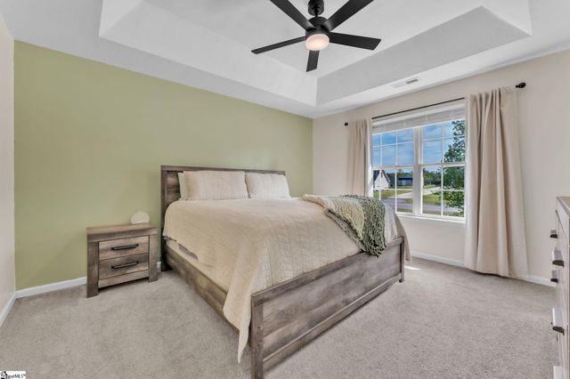 102 Lochenshire Place, Belton, SC 29627