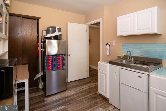 3 EAGLE CT, Sicklerville, NJ 08081