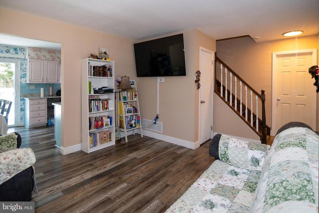 3 EAGLE CT, Sicklerville, NJ 08081