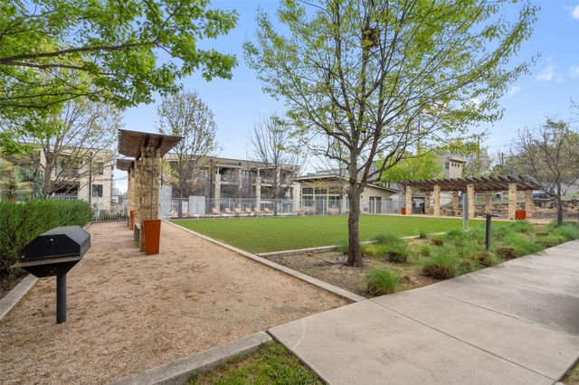2805 Dulce LN 1033, Austin, TX 78704