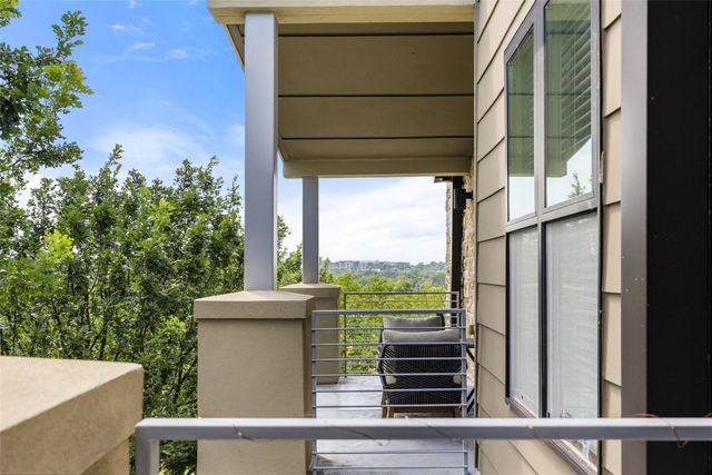 2805 Dulce LN 1033, Austin, TX 78704