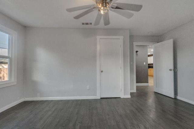 2335 E Washington St, Stockton, CA 95205