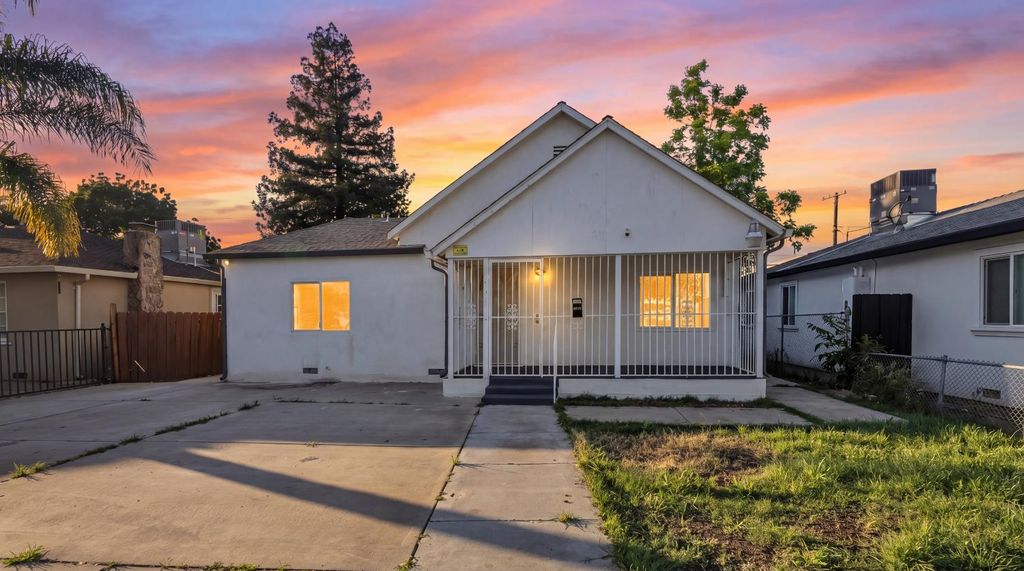 2335 E Washington St, Stockton, CA 95205
