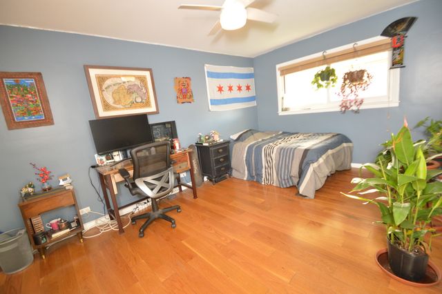 2610 Sunnyside Avenue, Westchester, IL 60154