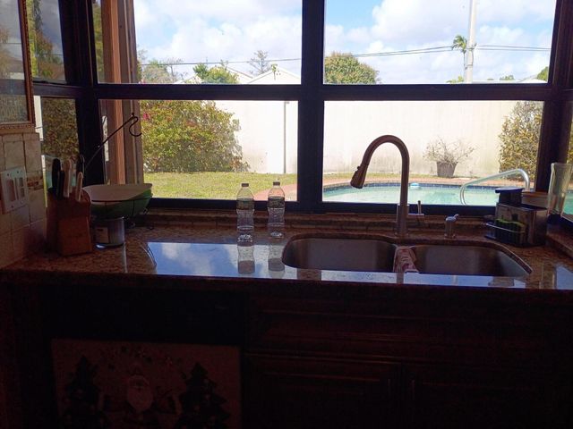 7401 NW 49th Court, Lauderhill, FL 33319