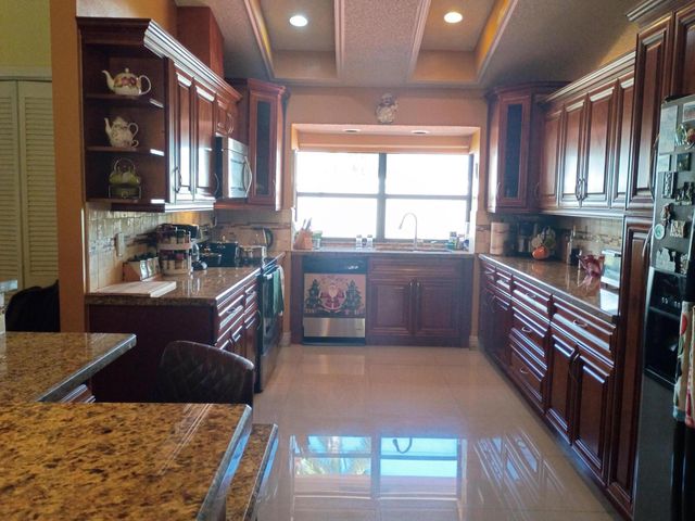 7401 NW 49th Court, Lauderhill, FL 33319