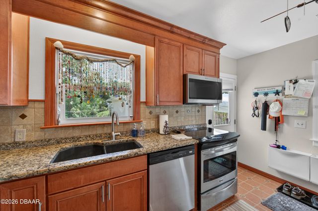 306 Euclid Avenue, Daytona Beach, FL 32118