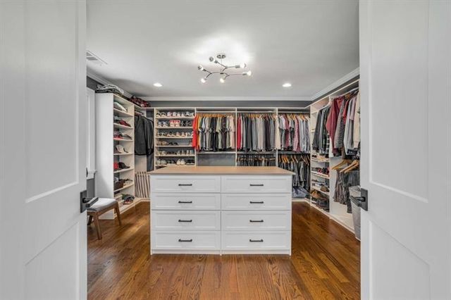 1678 Nottingham Way NE, Atlanta, GA 30309