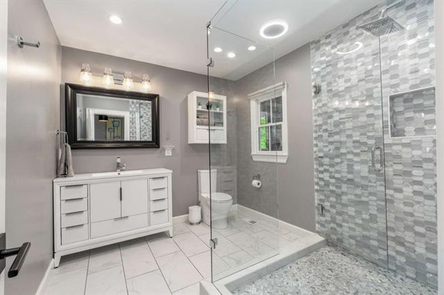 1678 Nottingham Way NE, Atlanta, GA 30309