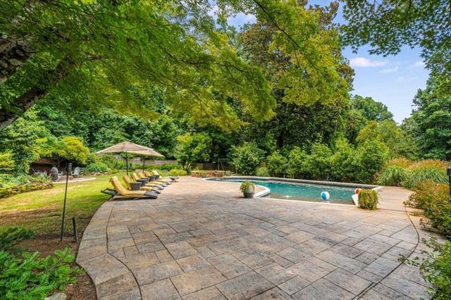 1678 Nottingham Way NE, Atlanta, GA 30309