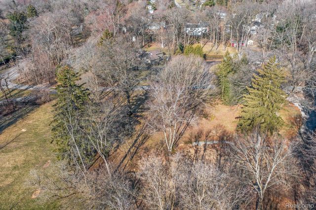 31050 BRIARCLIFF Road, Franklin Village, MI 48025