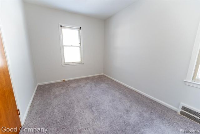 18953 Woodcrest Street, Harper Woods, MI 48225