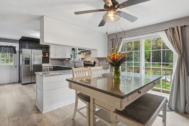 39 Arch Street, Douglas, MA 01516
