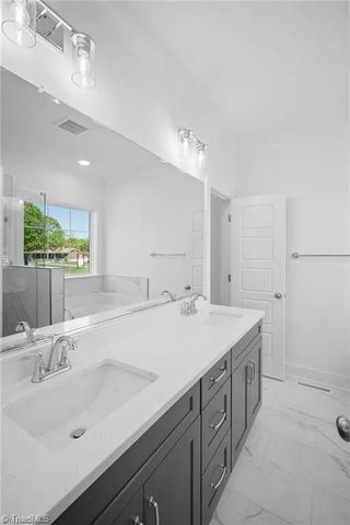 6165 Frye Bridge Road, Clemmons, NC 27012