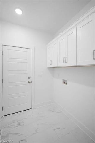 6165 Frye Bridge Road, Clemmons, NC 27012