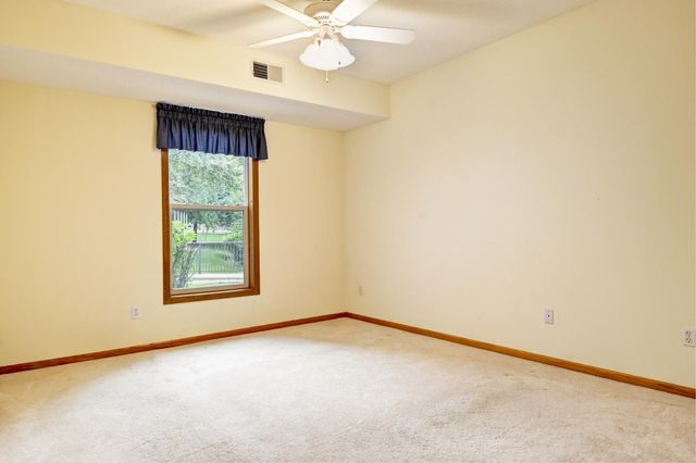 9225 Medicine Lake Road 105B, Golden Valley, MN 55427