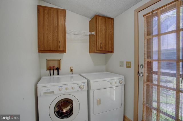 550 RIVER DR, York Haven, PA 17370