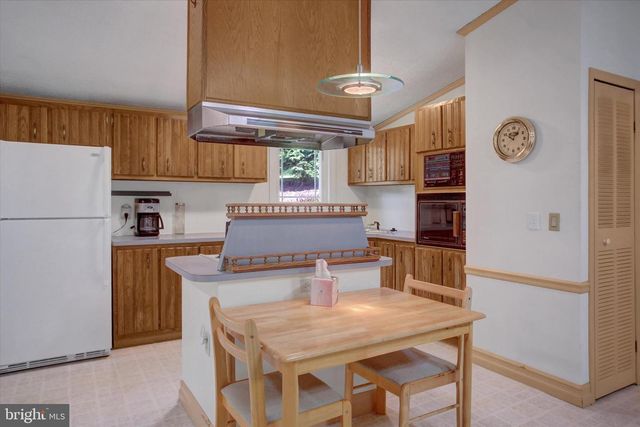 550 RIVER DR, York Haven, PA 17370