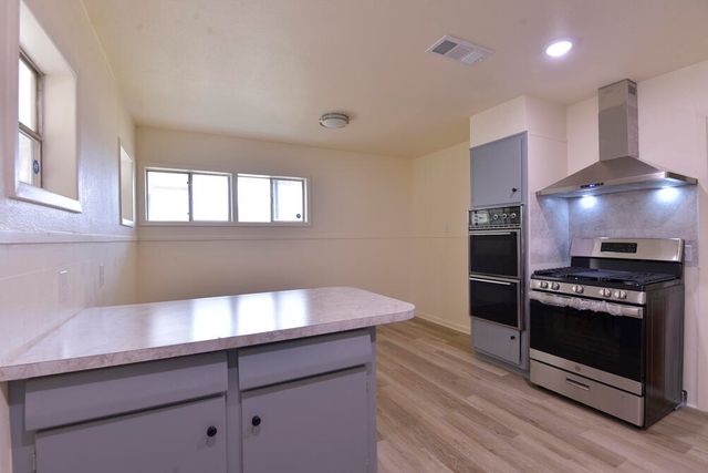 3013 2nd Street, Lubbock, TX 79415